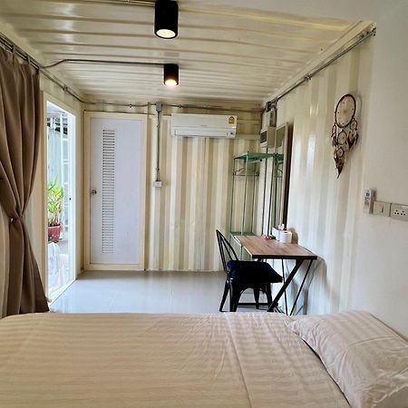 Ferienwohnung Day Off House Chiang Mai Near Walking Street Exterior foto