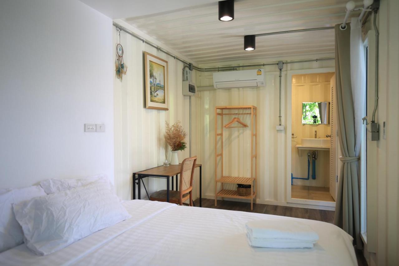 Ferienwohnung Day Off House Chiang Mai Near Walking Street Exterior foto