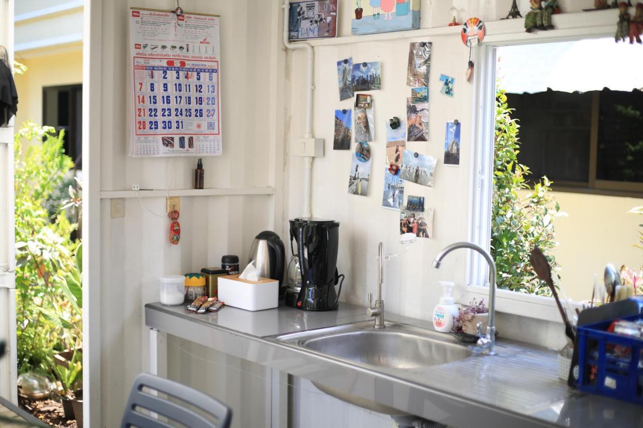 Ferienwohnung Day Off House Chiang Mai Near Walking Street Exterior foto