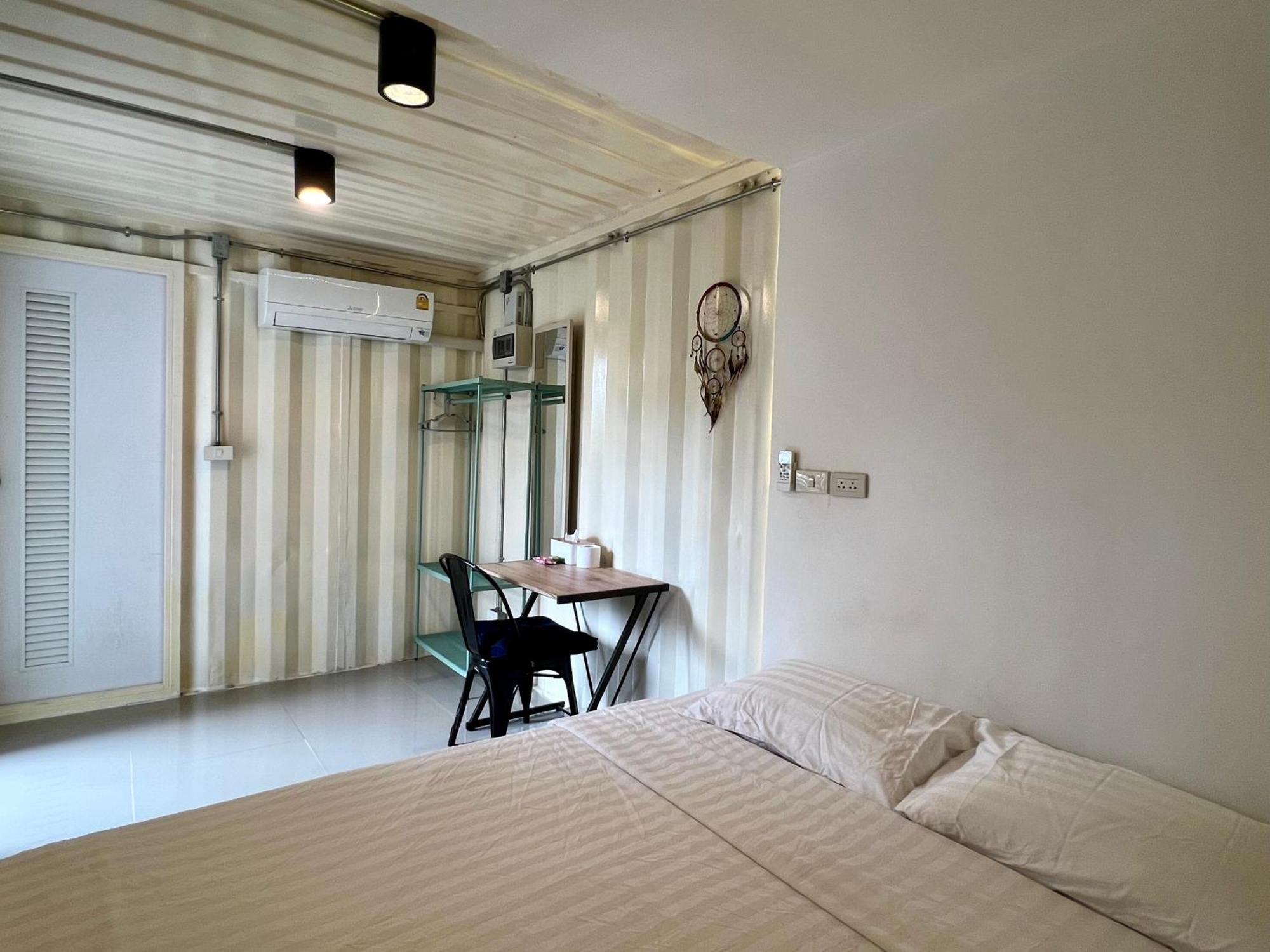 Ferienwohnung Day Off House Chiang Mai Near Walking Street Exterior foto